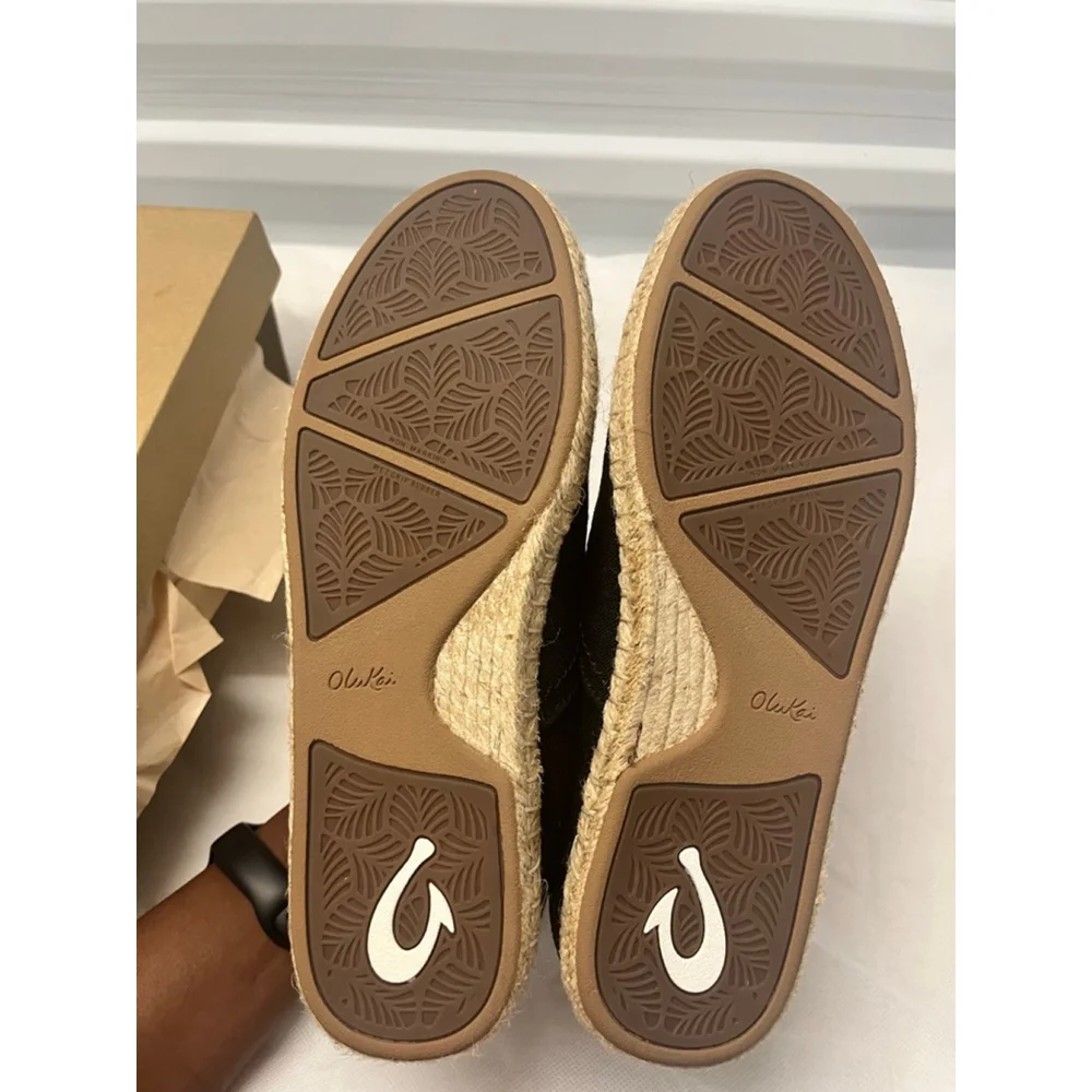 NIB $170 Olukai Kaula Pa’a Li Woman’s Espadrille Shoes in black color Size 39/9